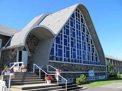 Vue extérieure de la chapelle du Centre Jean-Paul-Régimbal